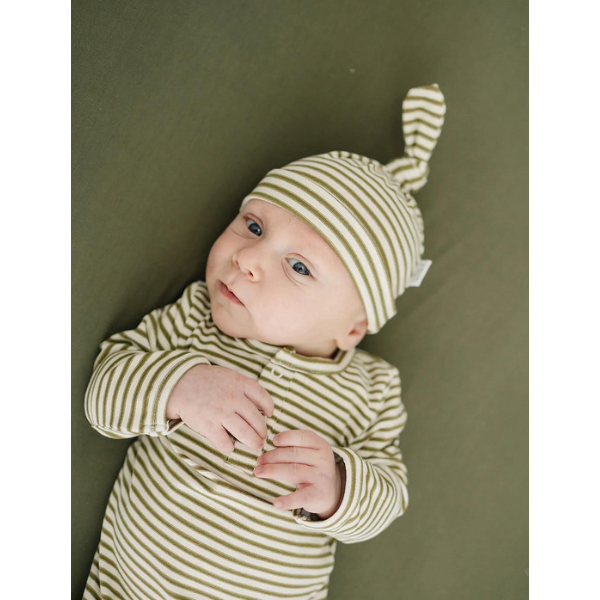 Newborn Knot Hat